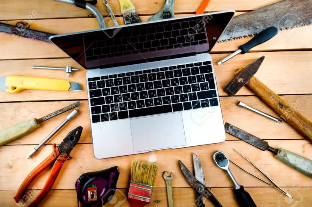 Risultato immagini per tools